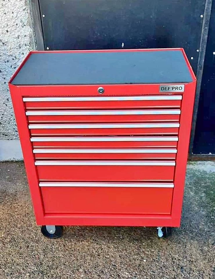 300-piece tool box