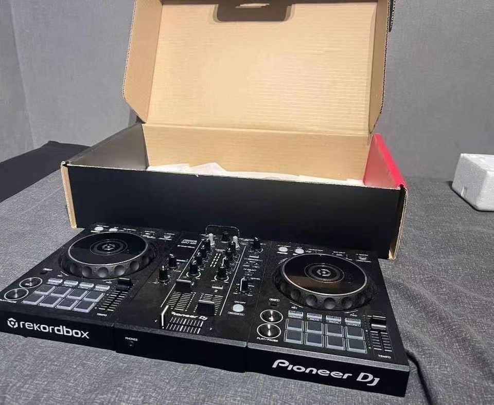 Pioneer DJ-400 Controller